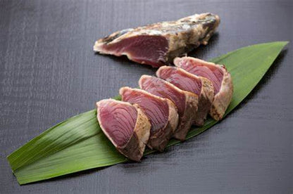 [surgelé] Tataki de bonite (bonite mi-grillé) entre 250 et 500g au choix 鰹たたき