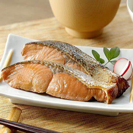 [surgelé] Saumon assaisonné à la japonaise 2 pièces (165gx2) 鮭照り焼き 2切れ